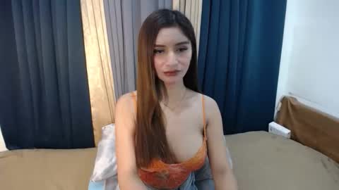 Snapshot of lakshmi_filipina chatting on 11.28.25 kristine online show from 11.28.25