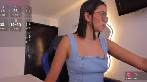 Snapshot of lakshmi_rai chatting on 10.06.25 lakshmi_rai online show from 10.06.25