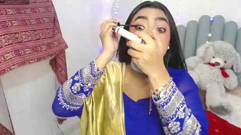 Laskhmirani online show from 04.10.26