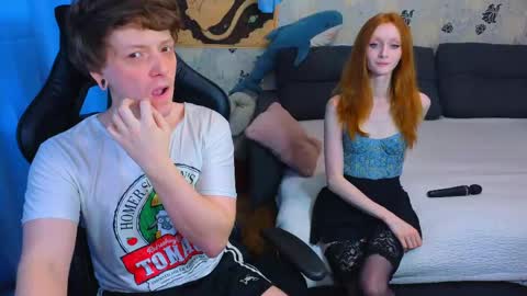 Snapshot of laksmrrr chatting on 04.11.26 Lu Alex online show from 04.11.26
