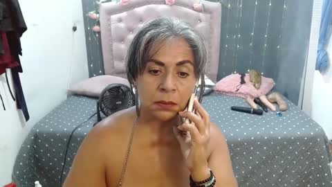 Snapshot of lalisha_96 chatting on 09.27.25 lalisha online show from 09.27.25