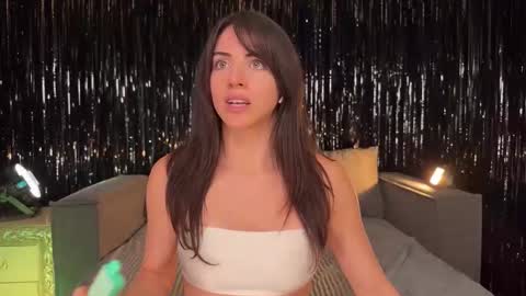 Ellina online show from 01.05.26