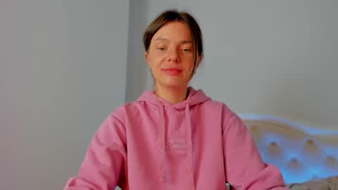 Snapshot of lallie_ chatting on 03.04.26 Lallie online show from 03.04.26