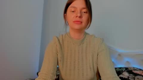 Snapshot of lallie_ chatting on 03.12.26 Lallie online show from 03.12.26