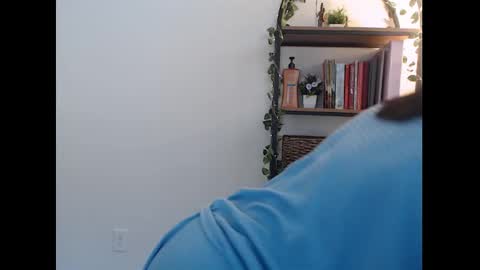 Nikki LaMarr online show from 10.29.25