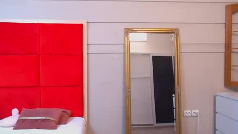 LanaBanner online show from 10.03.25