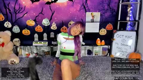 Lana Del Bae online show from 10.28.25