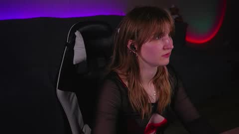 Kay online show from 10.20.25