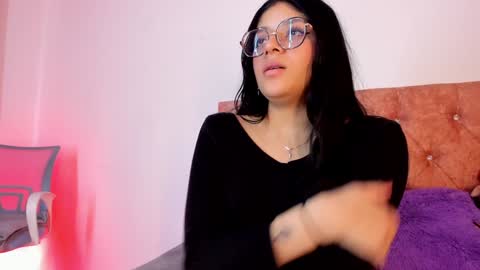 ... .          . ... online show from 01.12.25