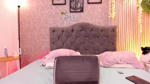 Snapshot of lana_gill chatting on 03.27.26 lana_gill online show from 03.27.26