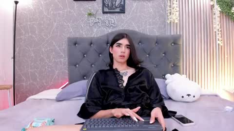 Snapshot of lana_gill chatting on 04.16.26 lana_gill online show from 04.16.26