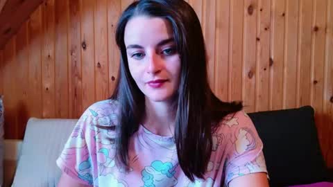 lana_gl online show from 04.06.26