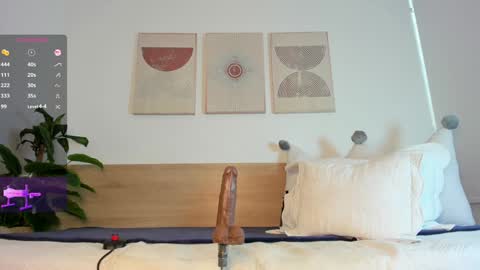 Snapshot of lana_kane_ chatting on 12.16.24 lana_kane_ online show from 12.16.24