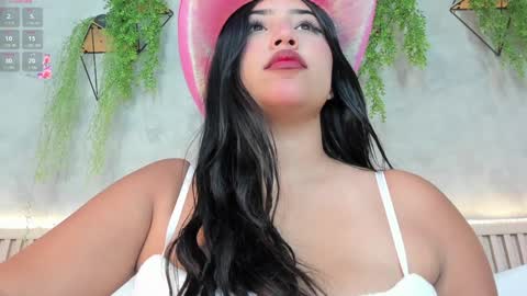 Snapshot of lana_lann chatting on 01.12.25 lana_lann online show from 01.12.25