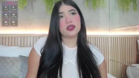 Snapshot of lana_lann chatting on 11.16.25 lana_lann online show from 11.16.25