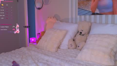 Milana online show from 01.10.25