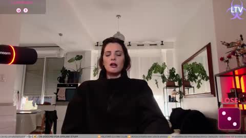 Lana The Virus online show from 11.07.25