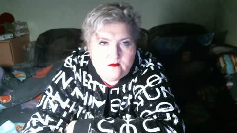 lanacat555 online show from 02.08.26