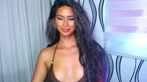 Lana online show from 01.03.25