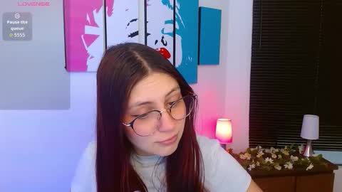 Alana Garcia  online show from 11.20.25