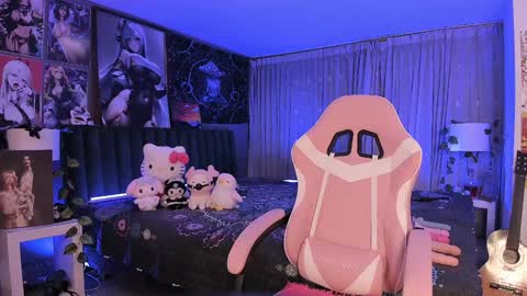 L A N A  online show from 01.26.25