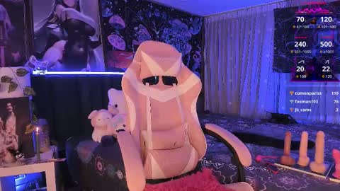 L A N A  online show from 02.25.25