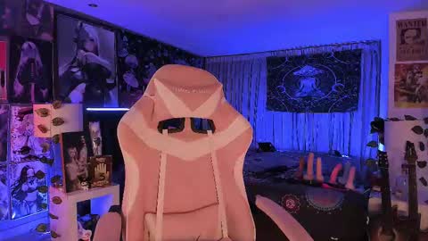 L A N A  online show from 03.09.25