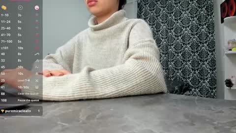 Snapshot of lanalandd chatting on 12.25.24 Lana online show from 12.25.24