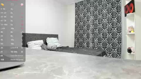 Snapshot of lanalandd chatting on 12.28.24 Lana online show from 12.28.24