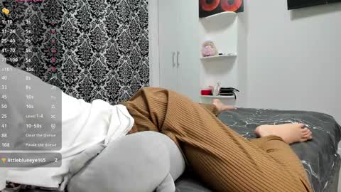 Snapshot of lanalandd chatting on 01.10.25 Lana online show from 01.10.25