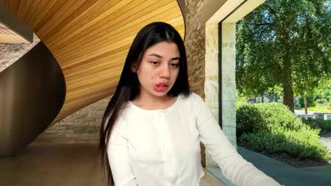 Snapshot of lanalandd chatting on 10.07.25 Lana online show from 10.07.25