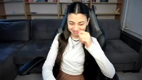 Snapshot of lanalandd chatting on 07.23.26 Lana online show from 07.23.26