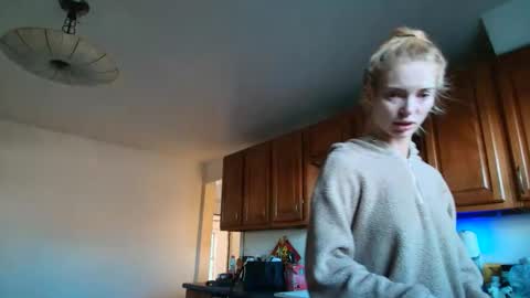 Snapshot of lanaxsharapova chatting on 11.30.25 lanaxsharapova online show from 11.30.25