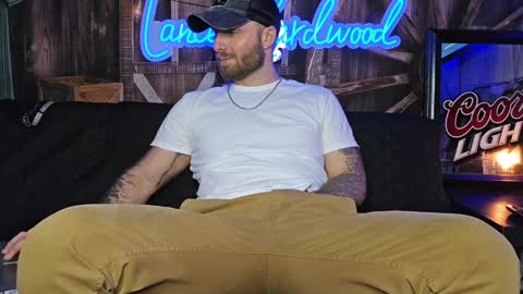 Snapshot of lancehardwood222 chatting on 02.08.25 LANCE online show from 02.08.25