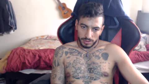 Snapshot of lancelot_sexx chatting on 06.17.26 Lancelot online show from 06.17.26