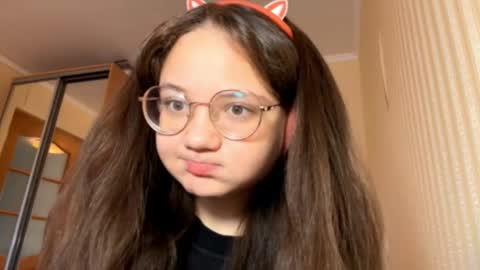 Alex online show from 10.18.25