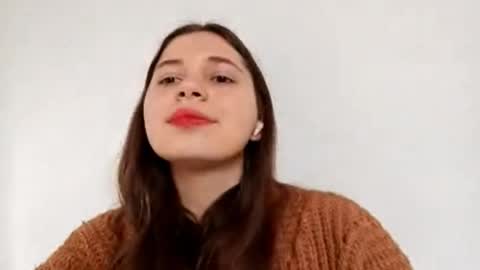 Taisia Tai online show from 11.16.25