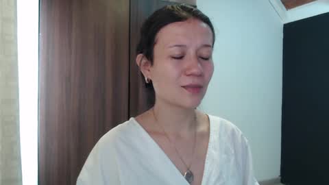 Lanna online show from 12.18.24