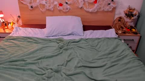 Fandi online show from 10.17.25