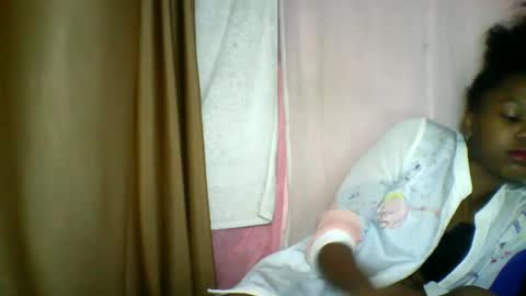 Snapshot of lara_belle chatting on 05.15.26 lara_belle online show from 05.15.26