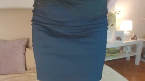 Snapshot of lara_fisher chatting on 11.21.25 lara_fisher online show from 11.21.25