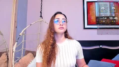 Snapshot of lara_martin chatting on 10.20.25 700 200 online show from 10.20.25