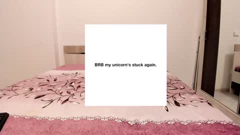 Lara online show from 01.12.25