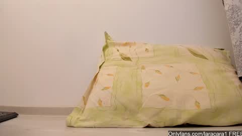 Lara online show from 02.09.25