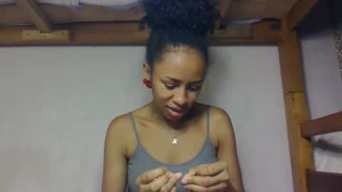 Snapshot of larah98 chatting on 02.04.26 larah98 online show from 02.04.26