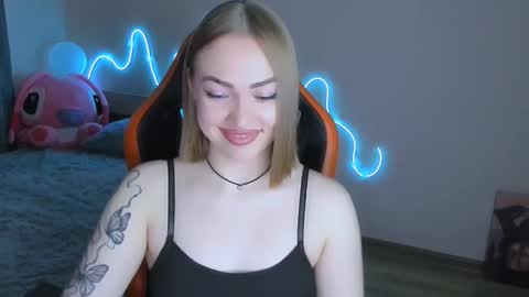 LaraKrein lk online show from 02.21.26