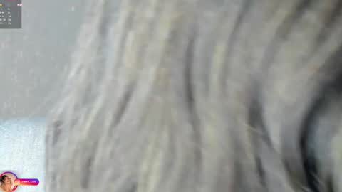 Snapshot of laralane_ chatting on 09.11.25 Lara online show from 09.11.25