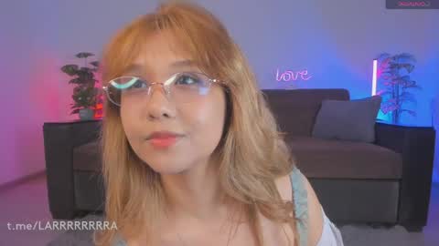 Lara online show from 04.30.26