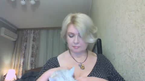 laramrs online show from 12.03.25