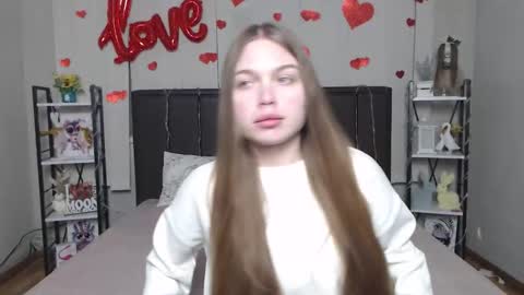 LaraPika online show from 02.11.26